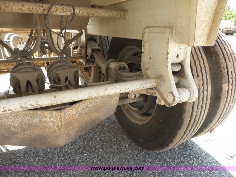 image for item K7008 2007 CPS bottom dump trailer