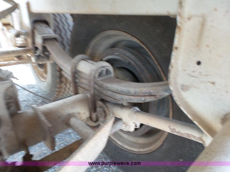 image for item K7008 2007 CPS bottom dump trailer