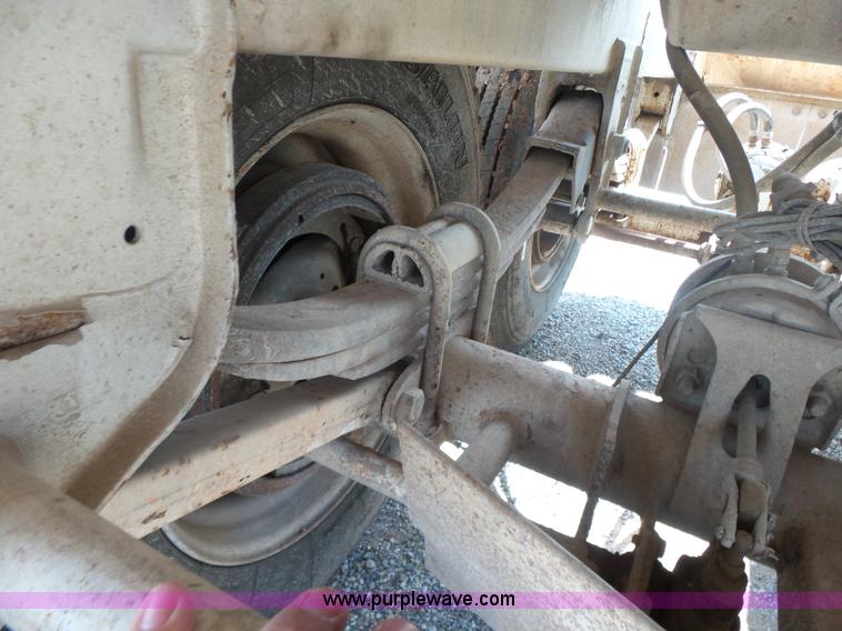 image for item K7008 2007 CPS bottom dump trailer