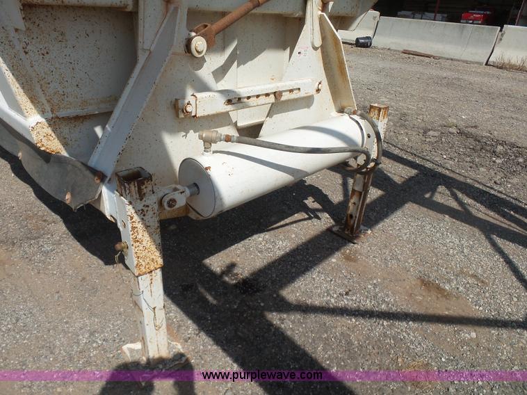 image for item K7009 2007 CPS SBD-240 bottom dump trailer