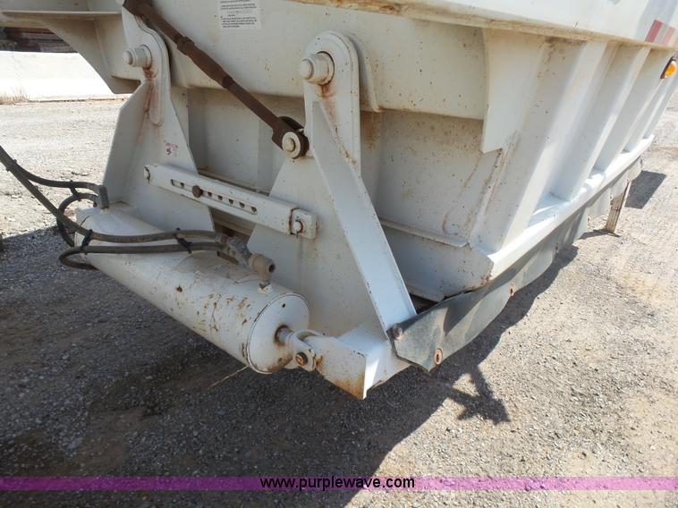 image for item K7009 2007 CPS SBD-240 bottom dump trailer