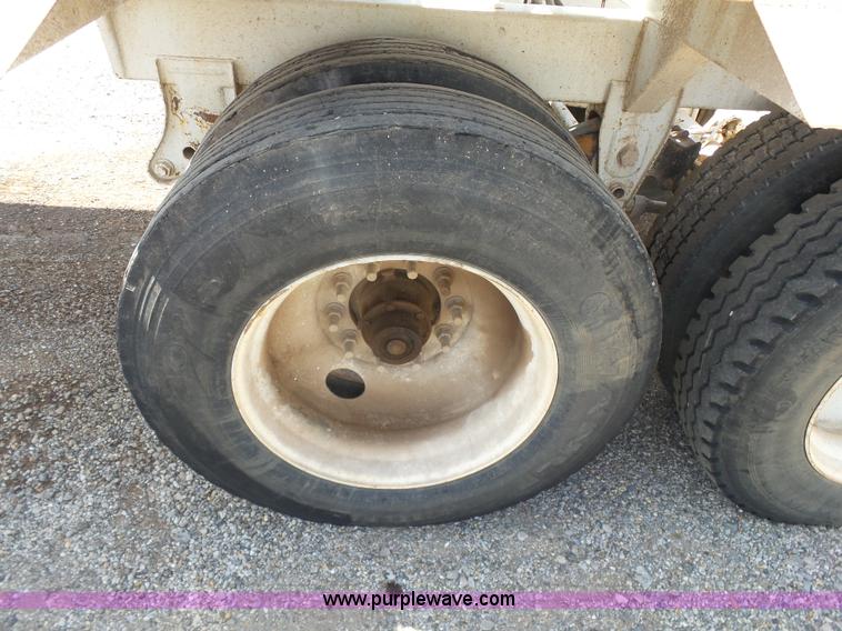 image for item K7009 2007 CPS SBD-240 bottom dump trailer