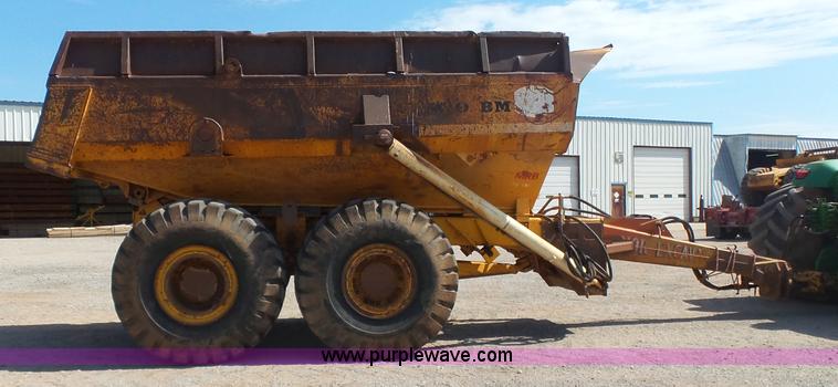 image for item K7010 Shop built dirt/rock wagon