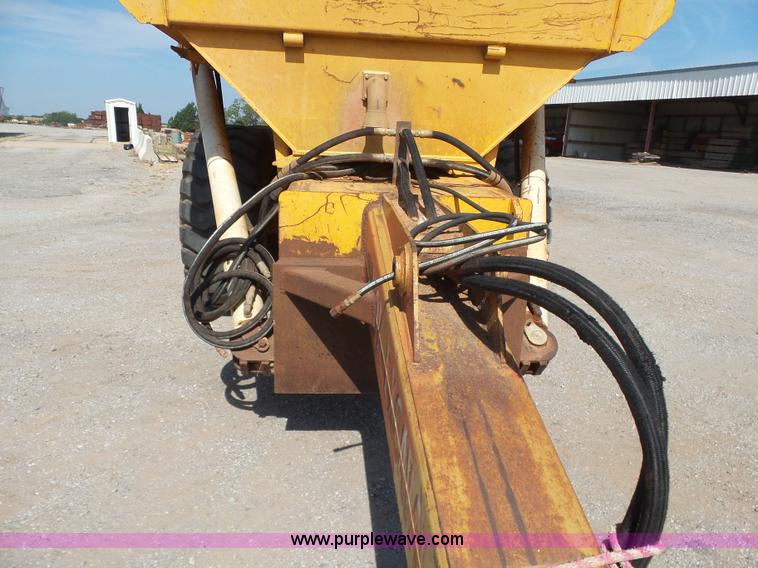 image for item K7010 Shop built dirt/rock wagon