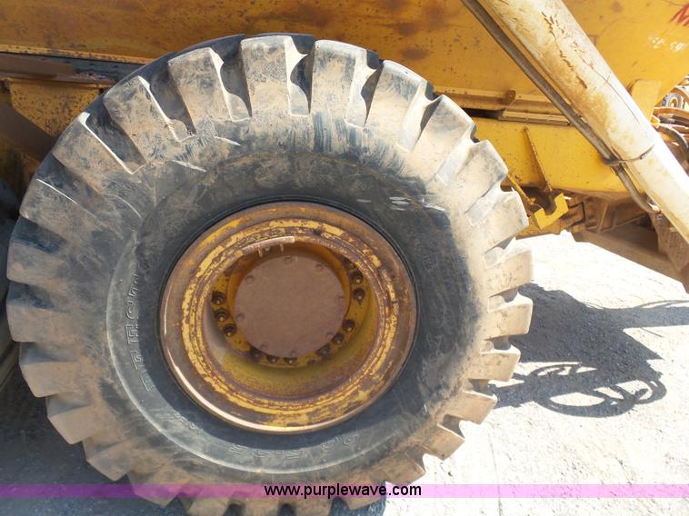 image for item K7010 Shop built dirt/rock wagon