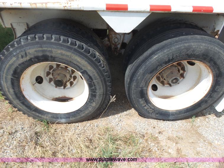 image for item K7013 2007 CPS SBD-240 bottom dump trailer