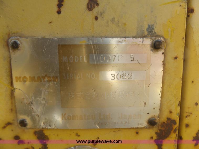 image for item K7014 1993 Komatsu D37P-5 dozer