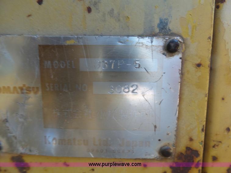 image for item K7014 1993 Komatsu D37P-5 dozer