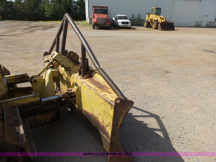 image for item K7014 1993 Komatsu D37P-5 dozer