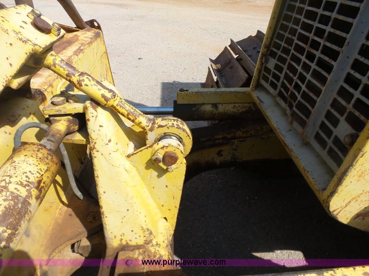 image for item K7014 1993 Komatsu D37P-5 dozer