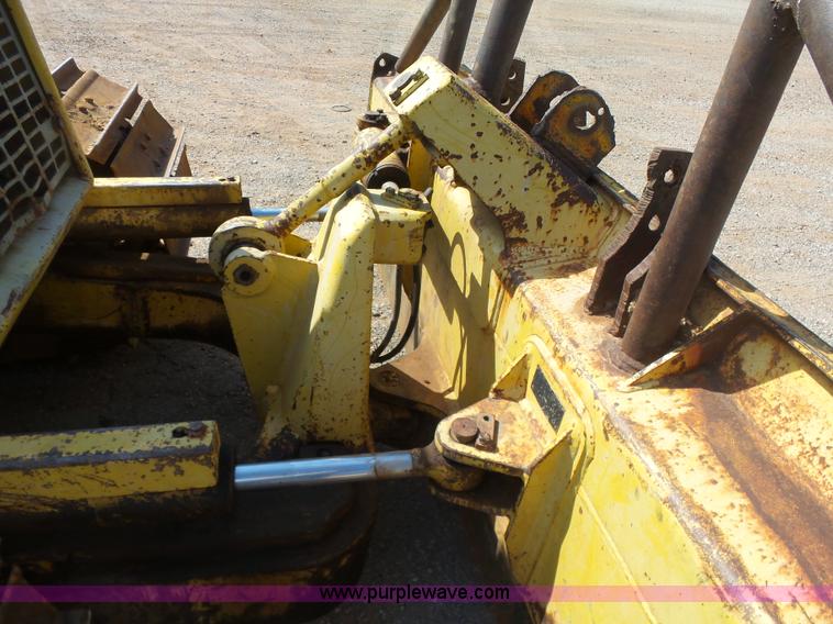 image for item K7014 1993 Komatsu D37P-5 dozer