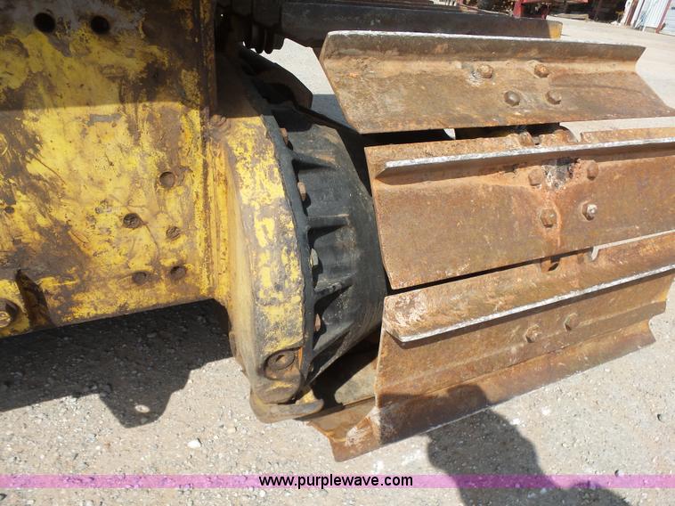 image for item K7014 1993 Komatsu D37P-5 dozer