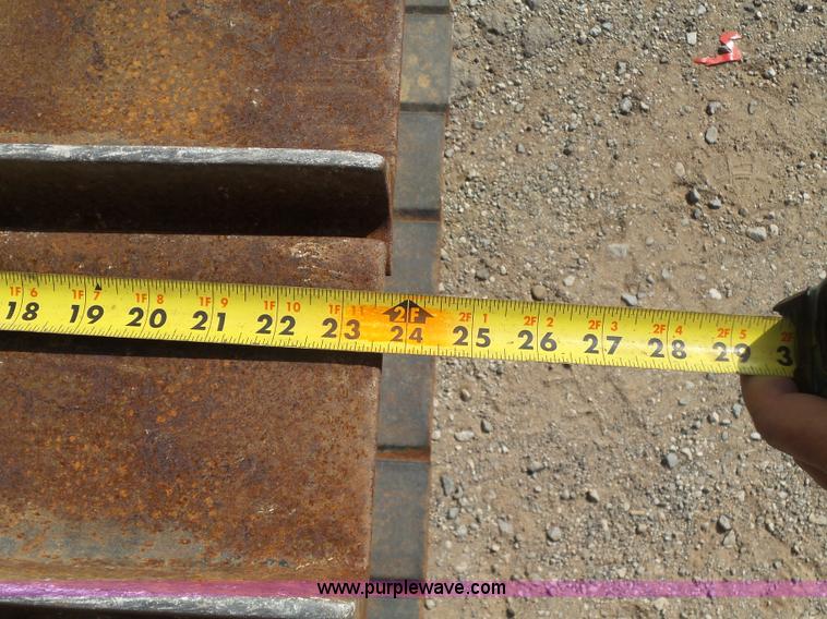 image for item K7014 1993 Komatsu D37P-5 dozer