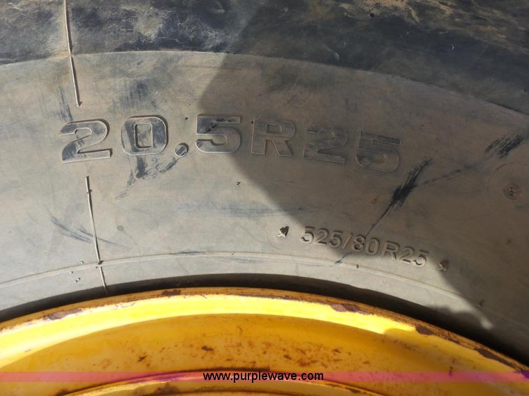 image for item K7015 2004 John Deere 1810E scraper