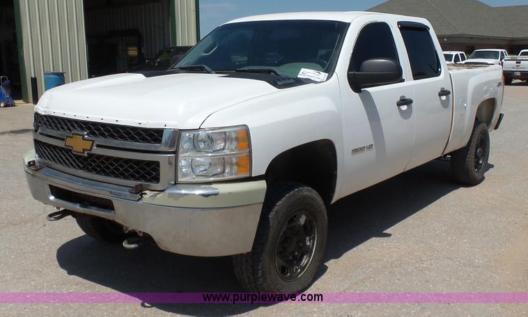 image for item K7022 2012 Chevrolet Silverado 2500HD LS Crew Cab pickup truck