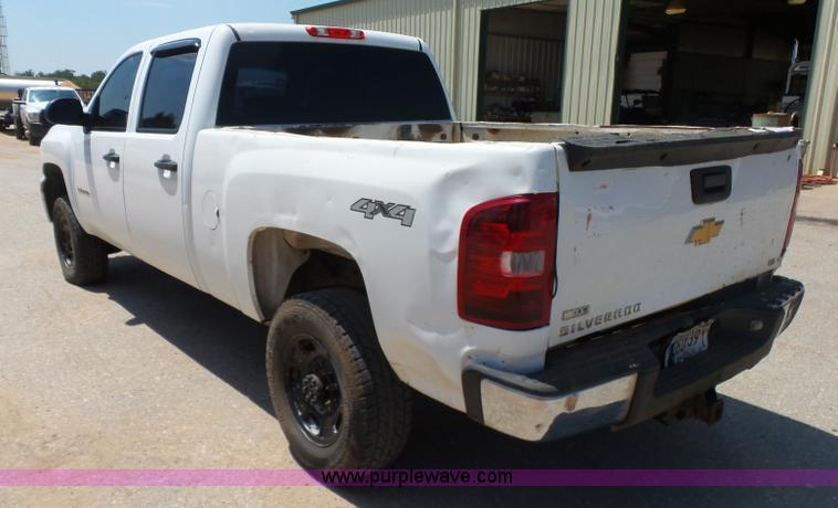 image for item K7022 2012 Chevrolet Silverado 2500HD LS Crew Cab pickup truck