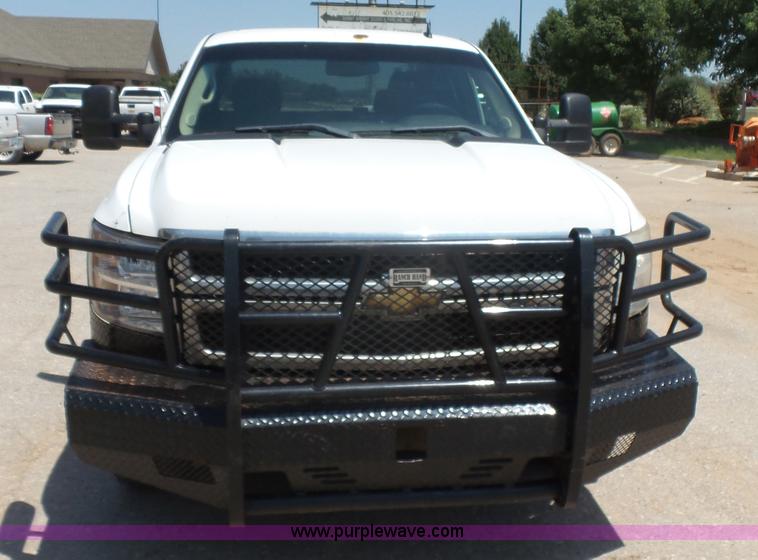 image for item K7023 2010 Chevrolet Silverado 2500HD LT Ext. Cab pickup truck