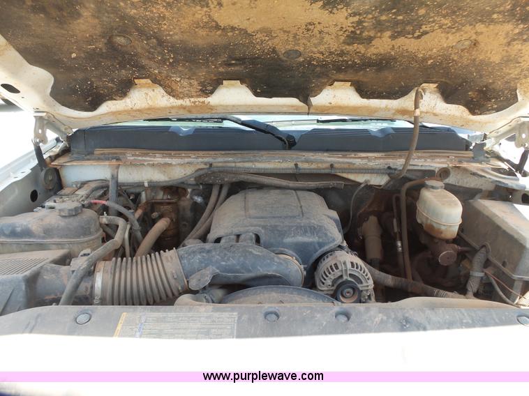 image for item K7023 2010 Chevrolet Silverado 2500HD LT Ext. Cab pickup truck