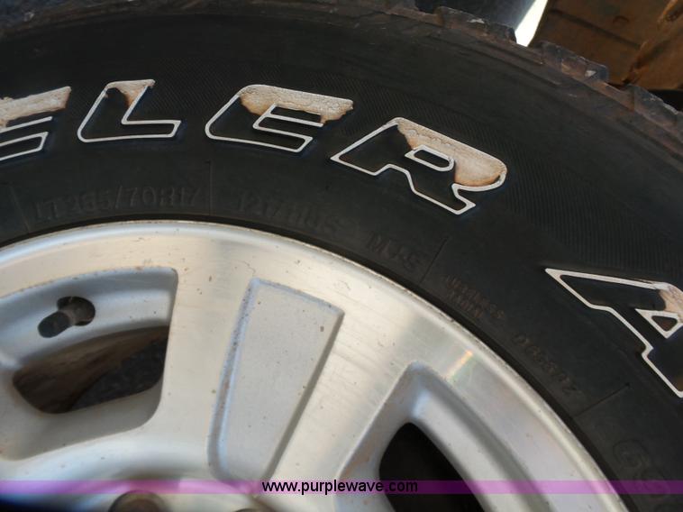 image for item K7023 2010 Chevrolet Silverado 2500HD LT Ext. Cab pickup truck