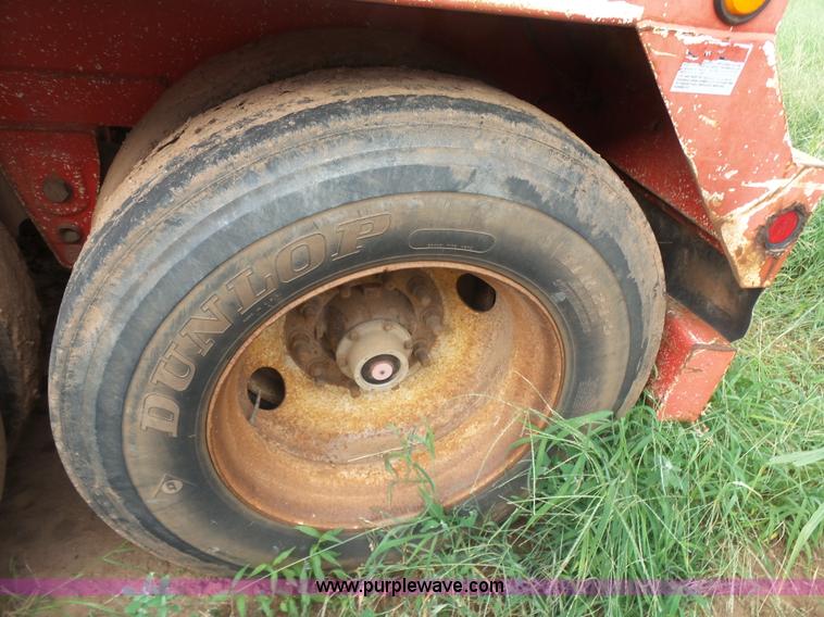 image for item K7024 2002 Dragon 6510GW vacuum trailer