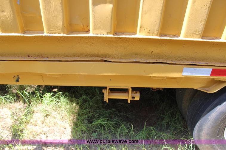 image for item K7028 1989 shop built trailer