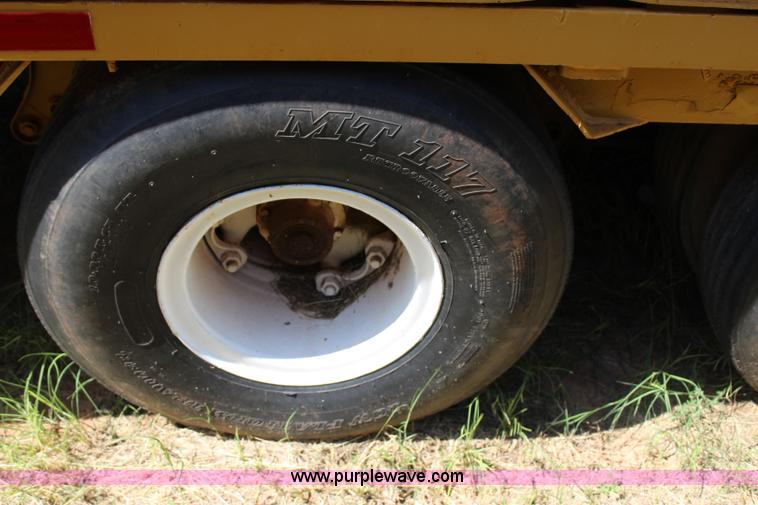 image for item K7028 1989 shop built trailer