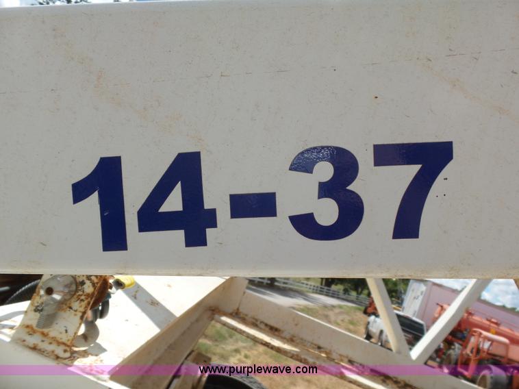 image for item K7029 2008 CPS LWBD-240 bottom dump trailer