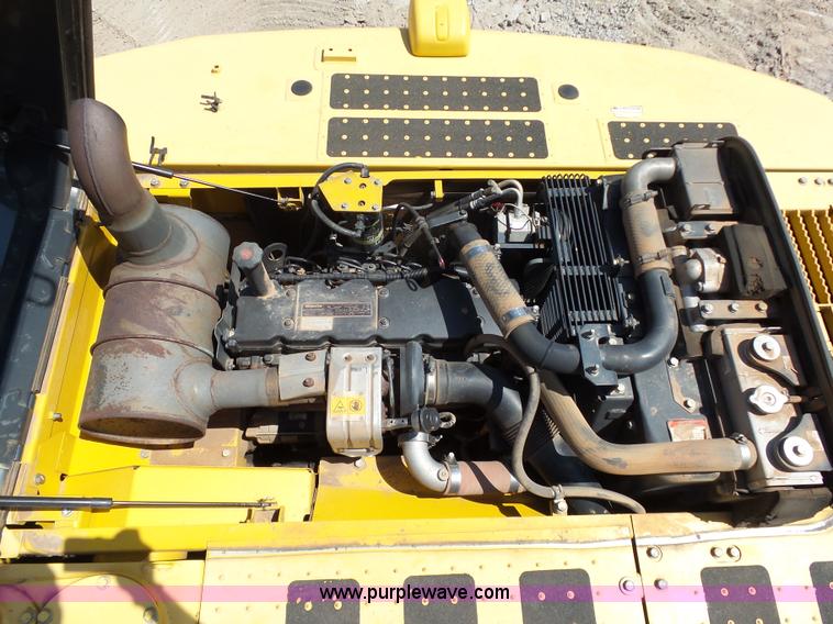 image for item K7030 2011 Komatsu PC220LC-8 excavator