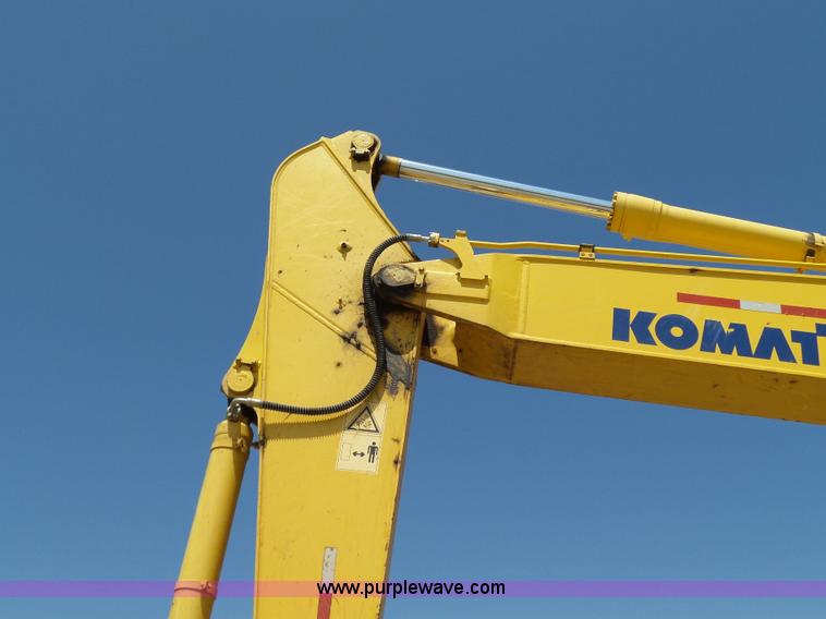 image for item K7030 2011 Komatsu PC220LC-8 excavator
