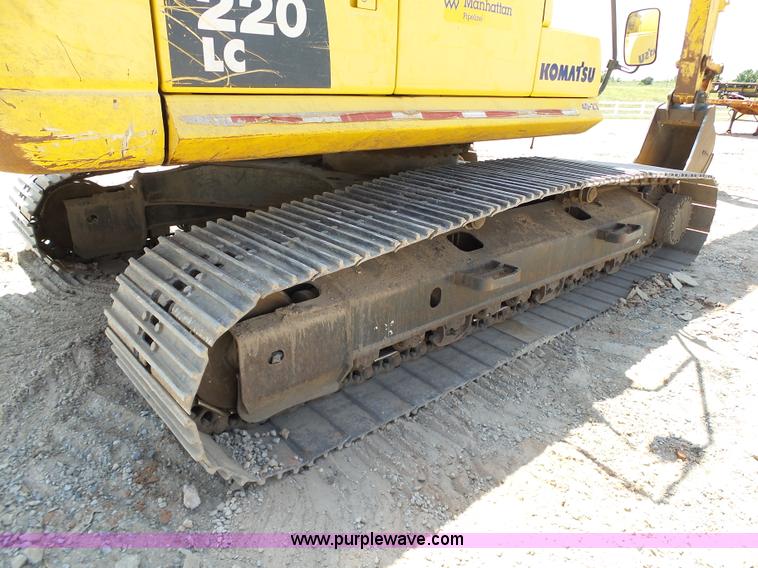 image for item K7030 2011 Komatsu PC220LC-8 excavator
