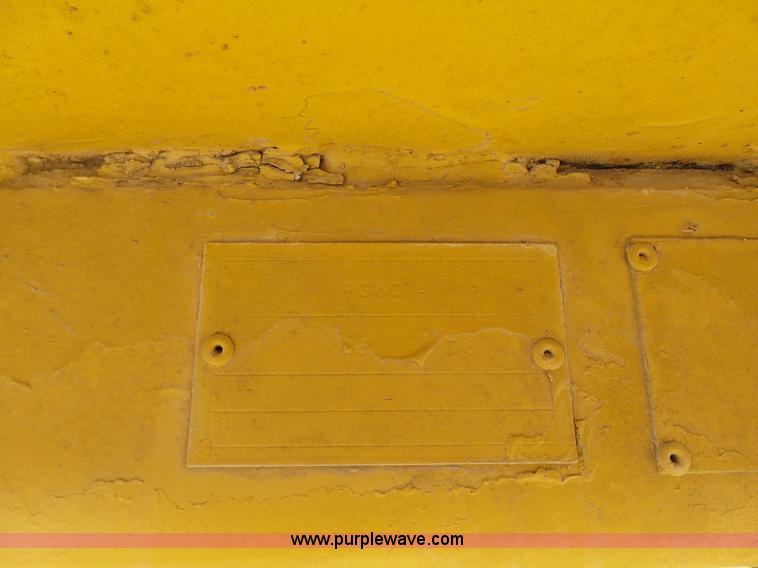 image for item K7031 1984 Caterpillar D6D dozer/tack rig