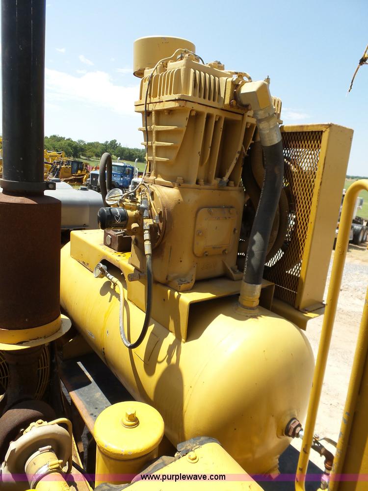 image for item K7031 1984 Caterpillar D6D dozer/tack rig