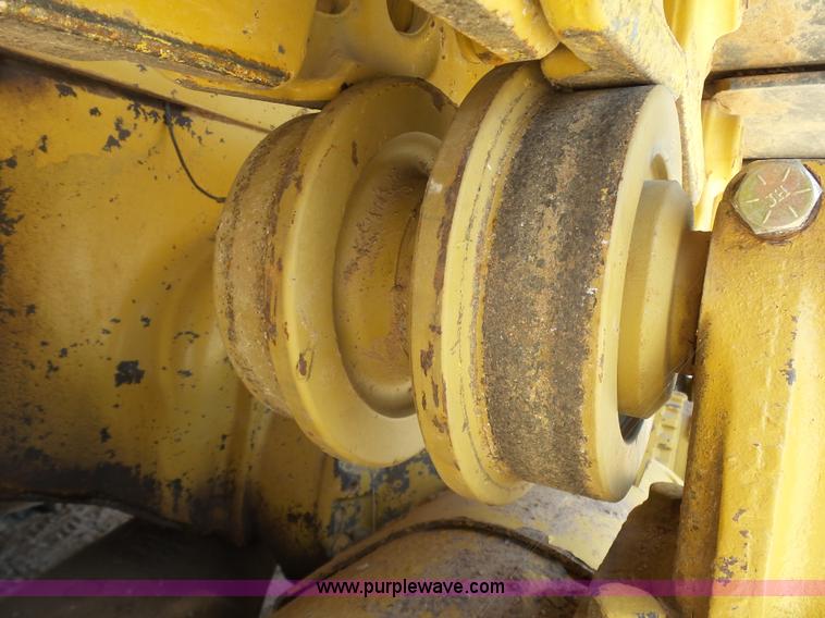 image for item K7031 1984 Caterpillar D6D dozer/tack rig