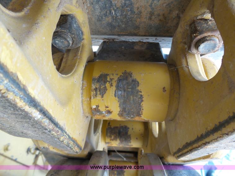 image for item K7031 1984 Caterpillar D6D dozer/tack rig