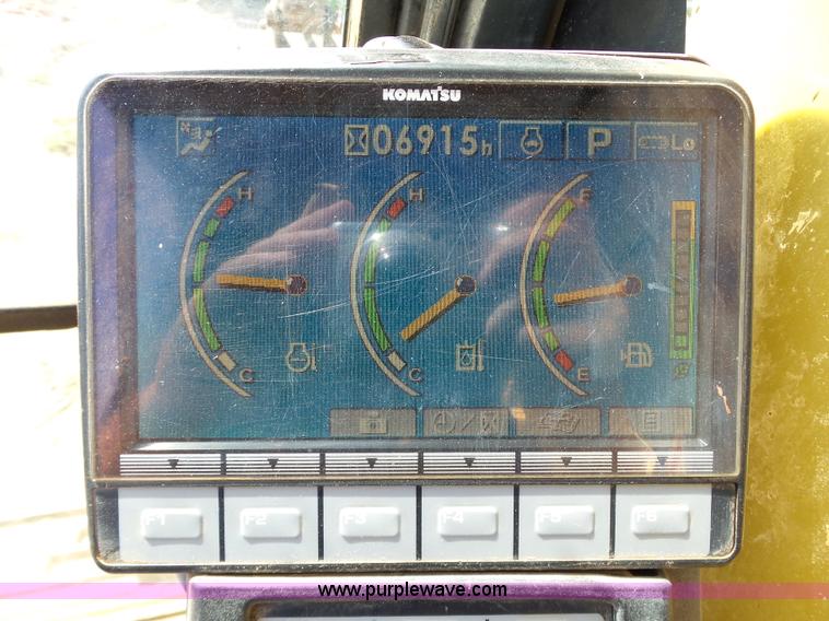 image for item K7032 2008 Komatsu PC200LC-8 excavator