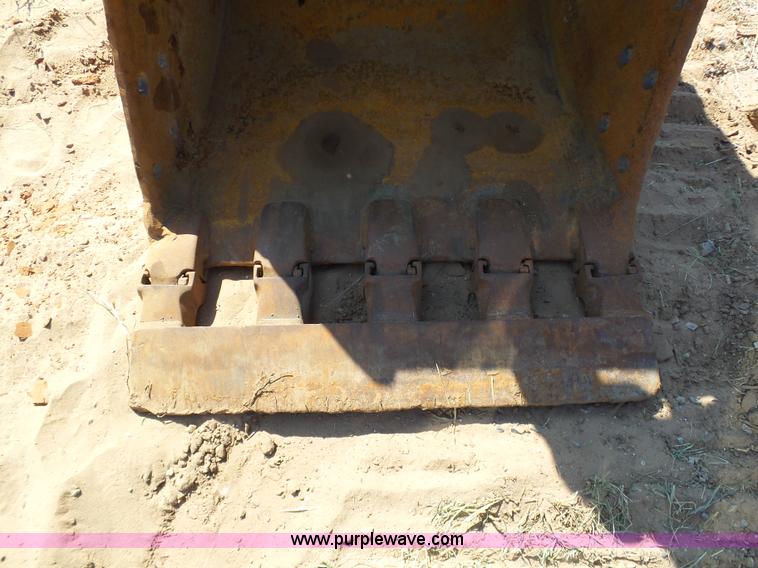 image for item K7032 2008 Komatsu PC200LC-8 excavator