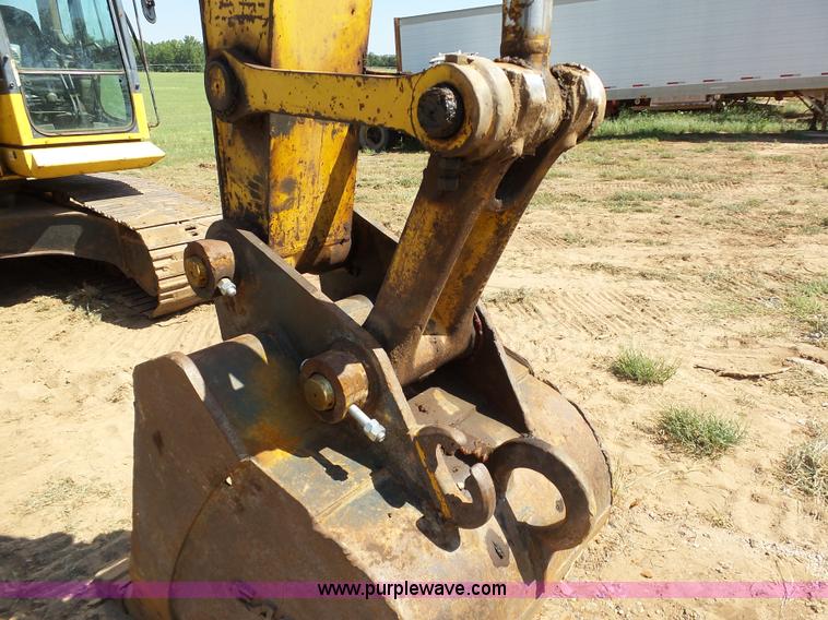 image for item K7032 2008 Komatsu PC200LC-8 excavator