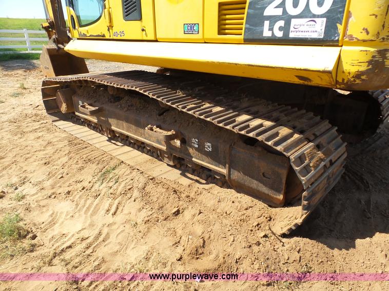 image for item K7032 2008 Komatsu PC200LC-8 excavator