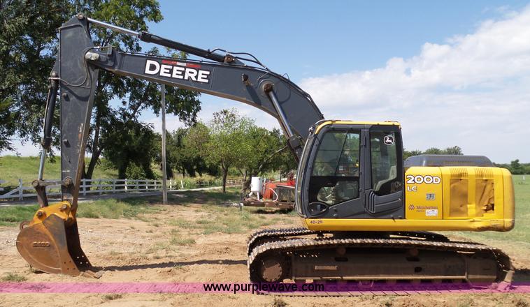 image for item K7034 2012 John Deere 200D LC excavator