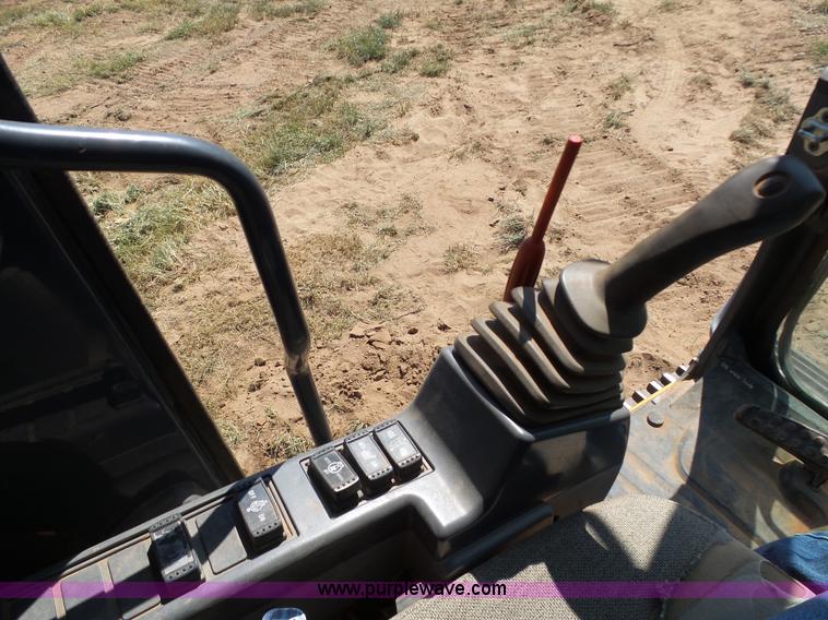 image for item K7034 2012 John Deere 200D LC excavator