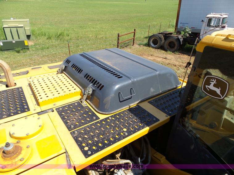 image for item K7034 2012 John Deere 200D LC excavator