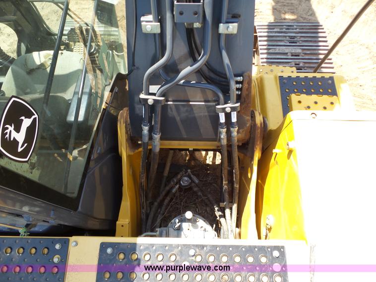 image for item K7034 2012 John Deere 200D LC excavator