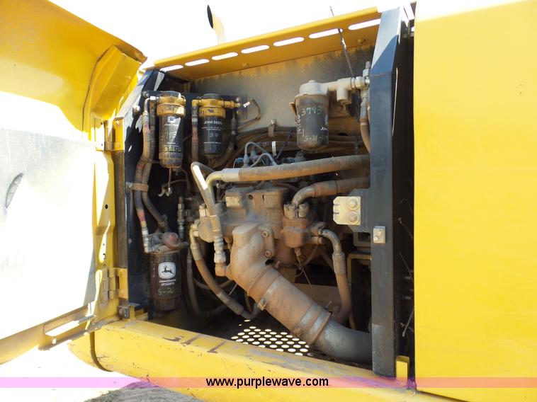 image for item K7034 2012 John Deere 200D LC excavator