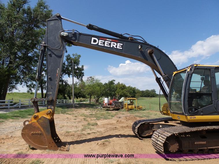 image for item K7034 2012 John Deere 200D LC excavator