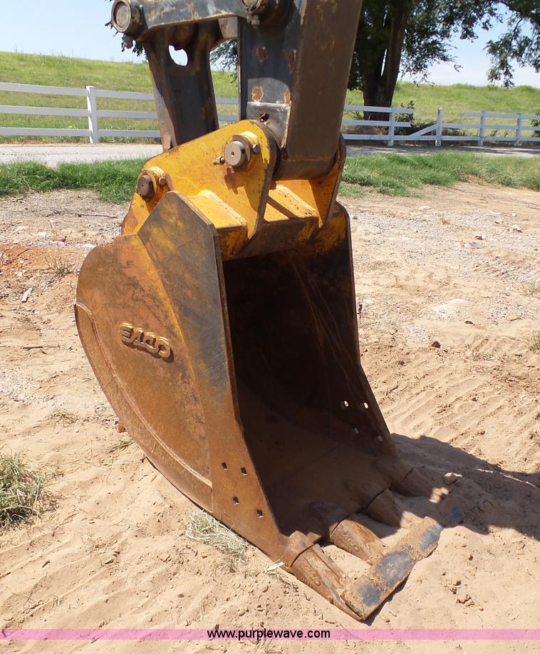 image for item K7034 2012 John Deere 200D LC excavator