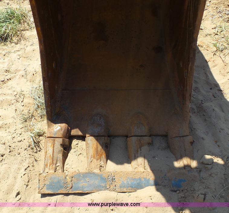 image for item K7034 2012 John Deere 200D LC excavator