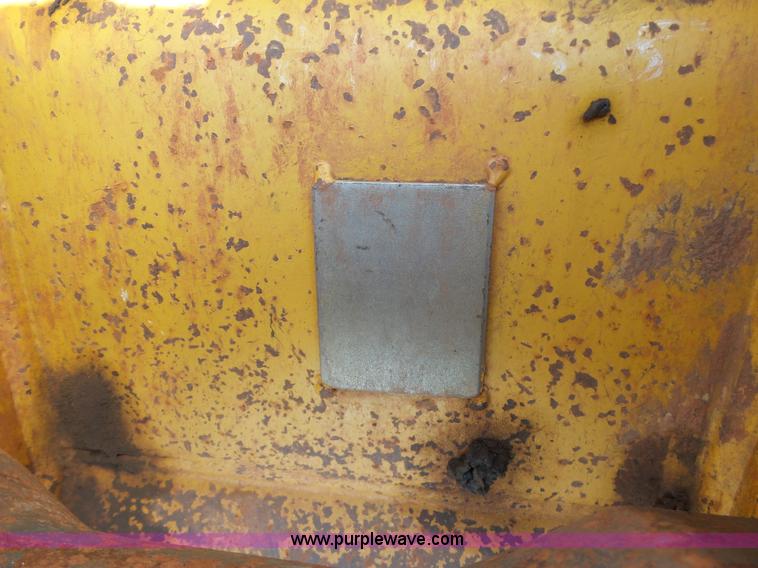 image for item K7034 2012 John Deere 200D LC excavator