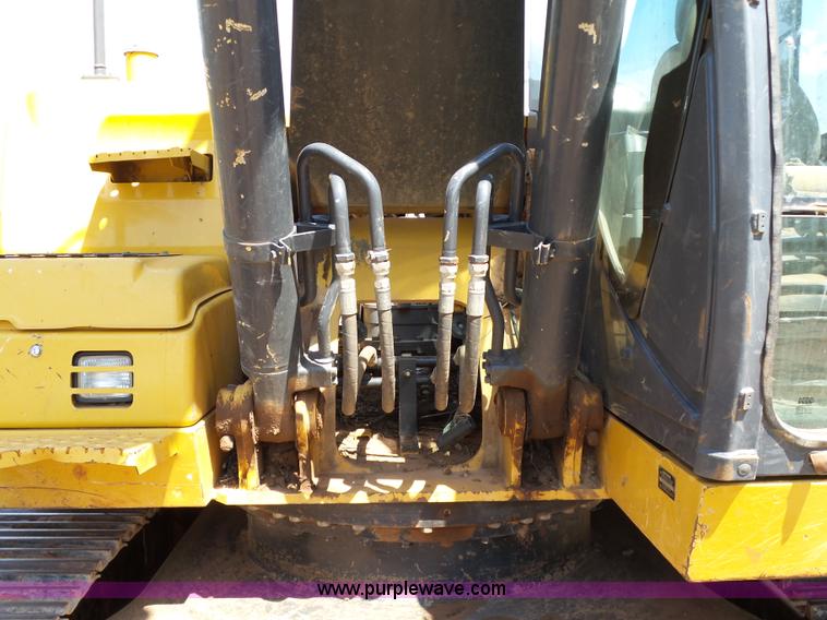 image for item K7034 2012 John Deere 200D LC excavator