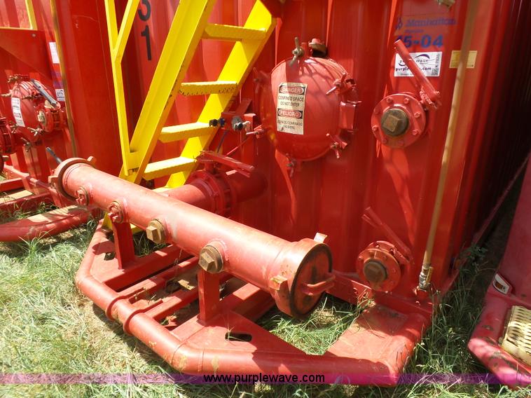 image for item K7035 2011 shop built frac tank trailer