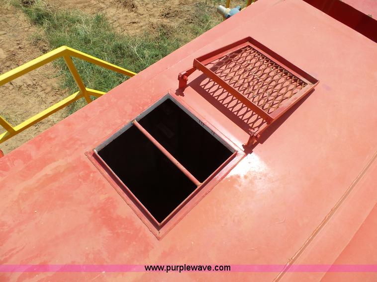 image for item K7035 2011 shop built frac tank trailer